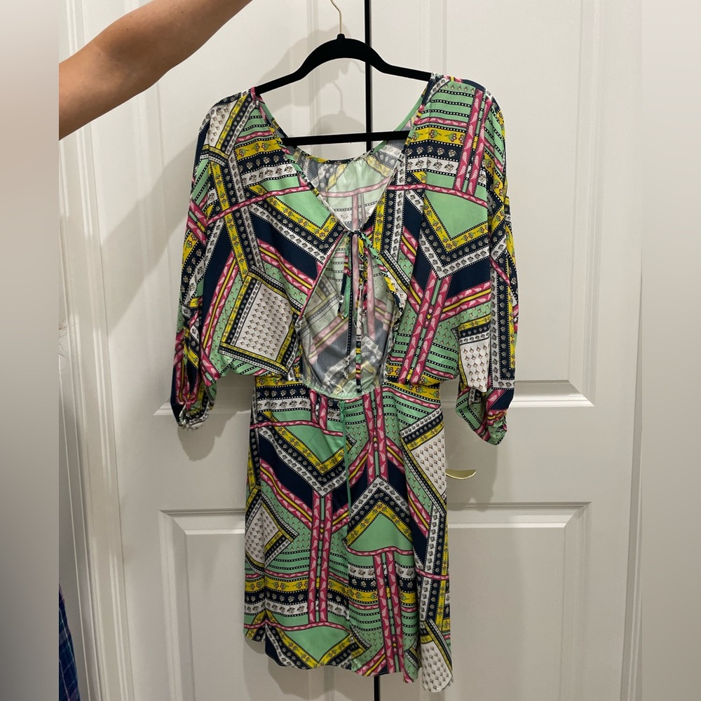 Colorful, flowy dress - Picture 2 of 2